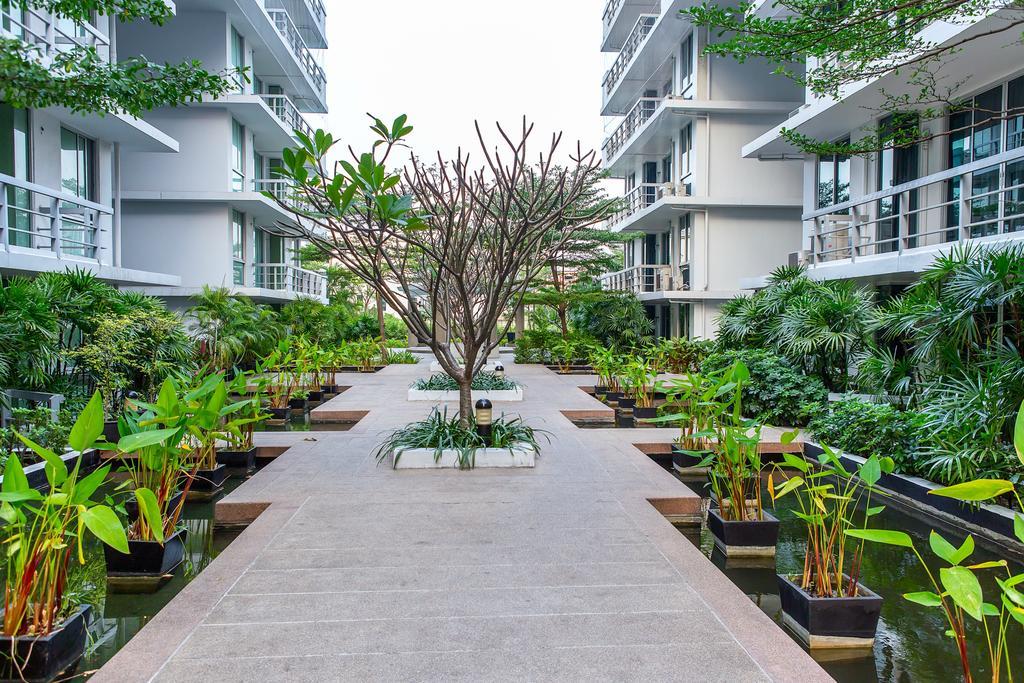 The Capital Resort @ Sukhumvit 50 曼谷 外观 照片 The park